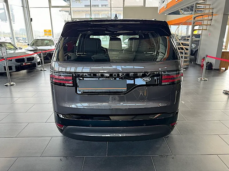 Land Rover Discovery D300 AWD R-Dynamic SE Thumbnail 4