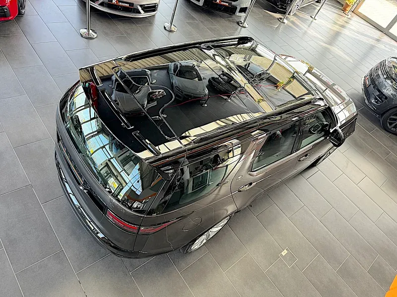 Land Rover Discovery D300 AWD R-Dynamic SE – Ansicht 3