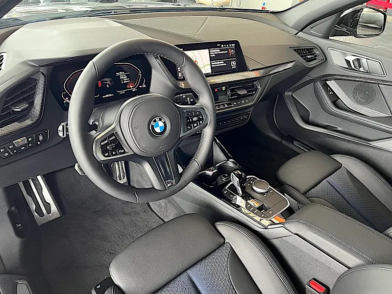 BMW 118 i M Sport Thumbnail 8