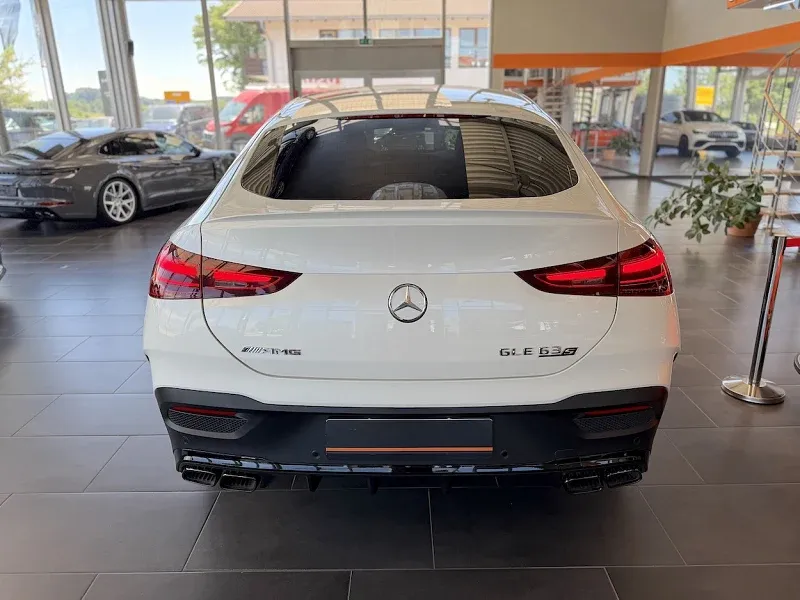 Mercedes-Benz GLE 63 AMG S 4Matic+Coupe Thumbnail 4