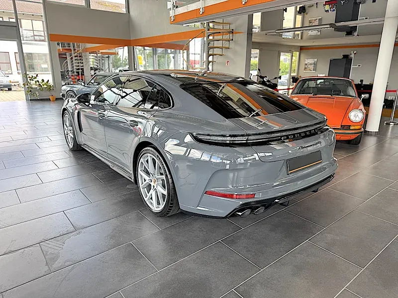 Porsche Panamera GTS Interieur Paket Carbon InnoDrive Thumbnail 3