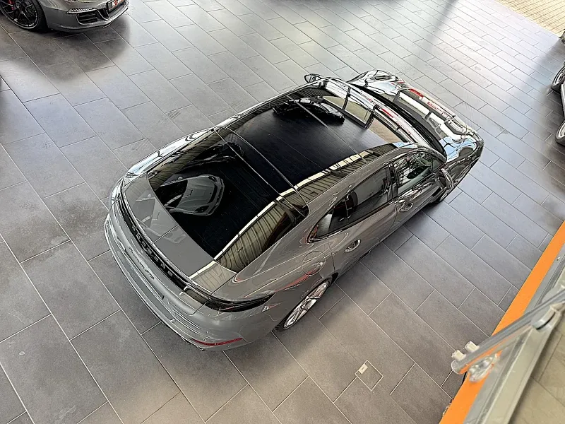 Porsche Panamera GTS Interieur Paket Carbon InnoDrive – Ansicht 3