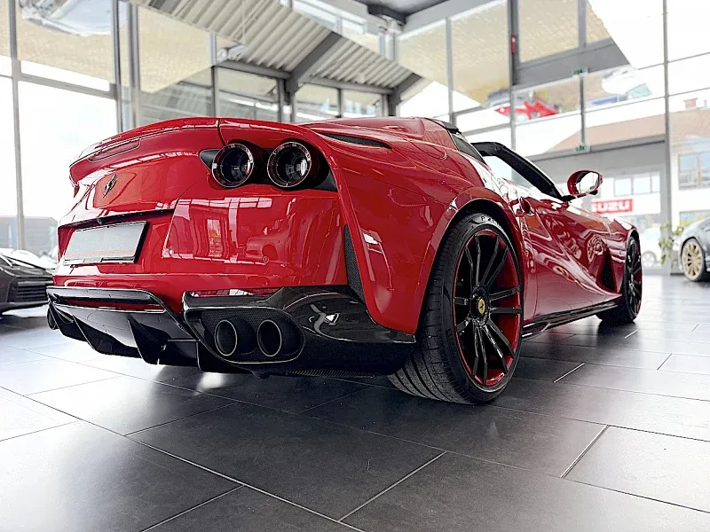 Ferrari 812 GTS Carbon Paket Lift Thumbnail 5