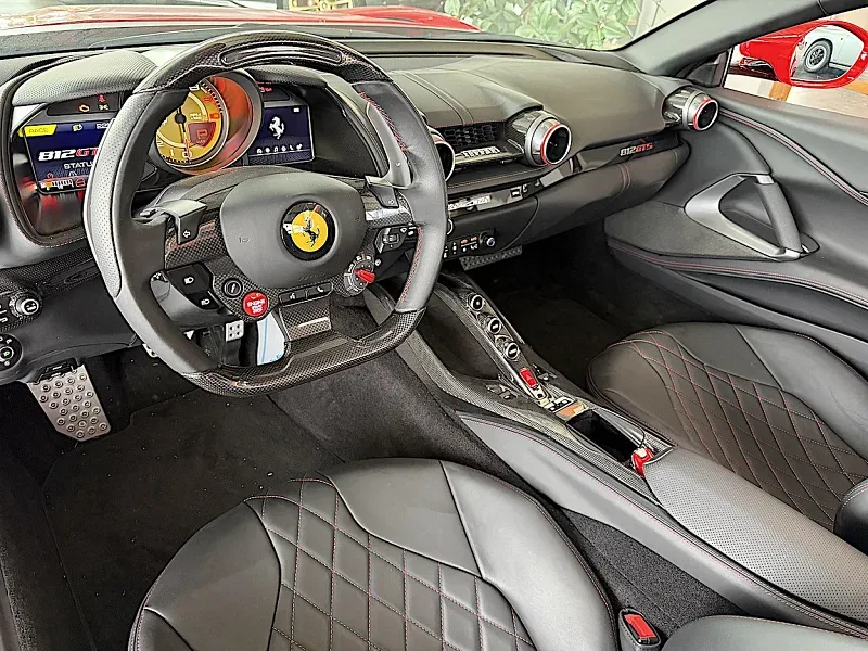 Ferrari 812 GTS Carbon Paket Lift Thumbnail 8
