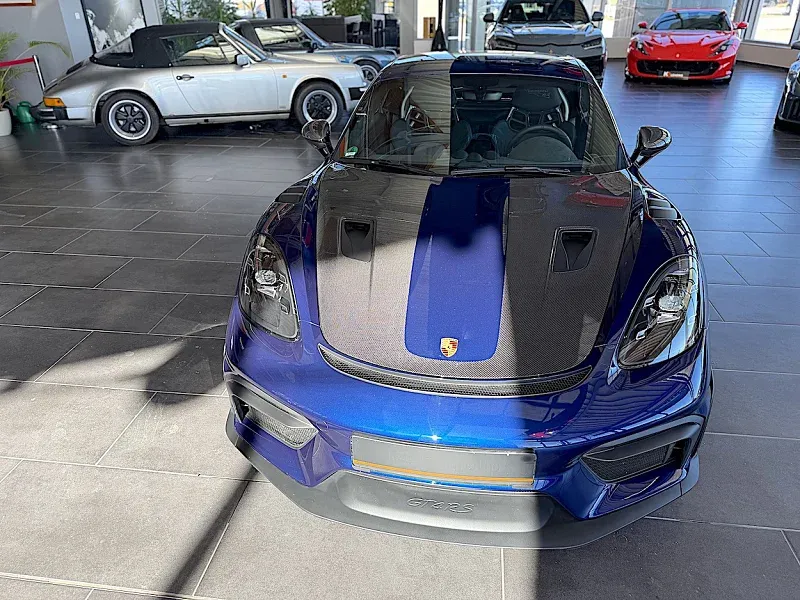 Porsche Cayman GT4 RS Weissach Thumbnail 7