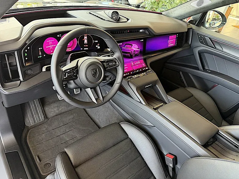 Porsche Cayenne Turbo Electric Thumbnail 8
