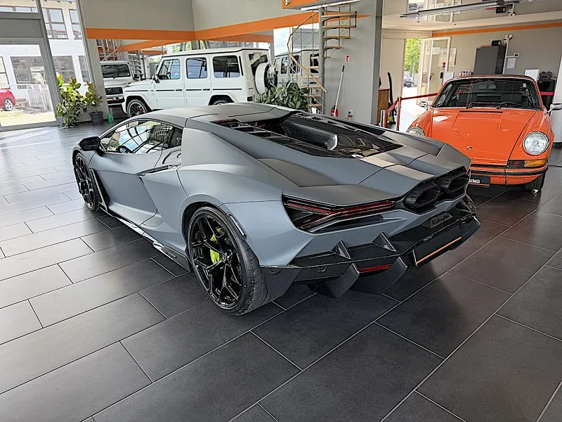 Lamborghini Revuelto MY26 Full Carbon Package Thumbnail 3