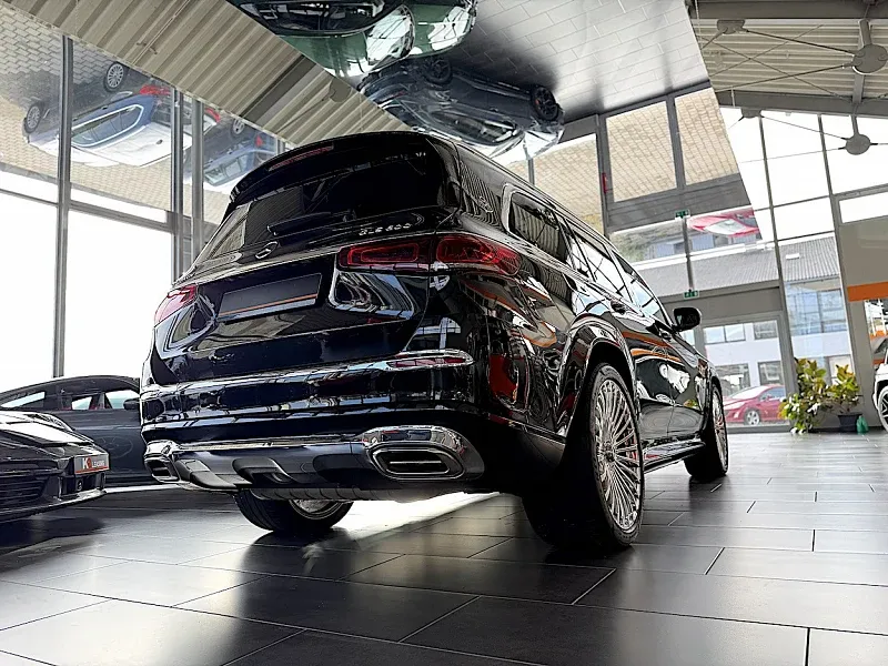 Mercedes-Benz GLS 600 Maybach First Class Fond Thumbnail 5