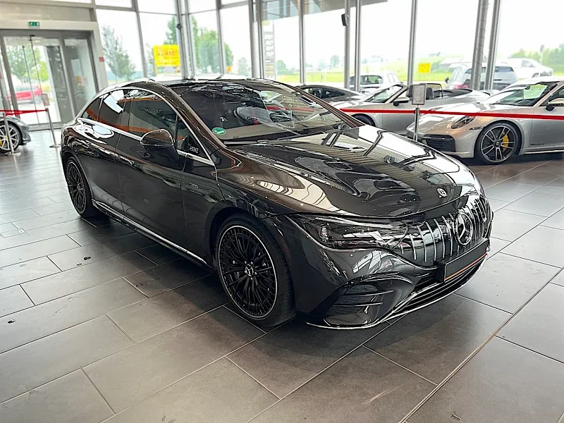 Mercedes-Benz EQE AMG 43 4Matic Thumbnail 7