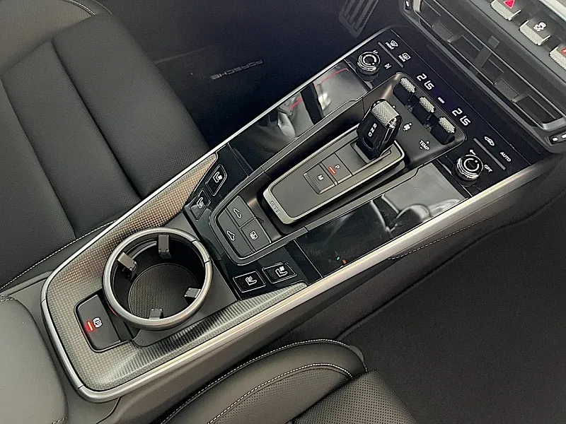 Porsche 992 Turbo S Coupé – Ansicht 4