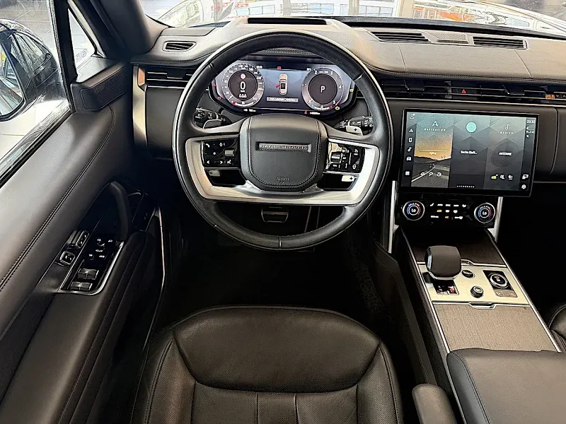 Land Rover Range Rover D350 Autobiography  Thumbnail 9
