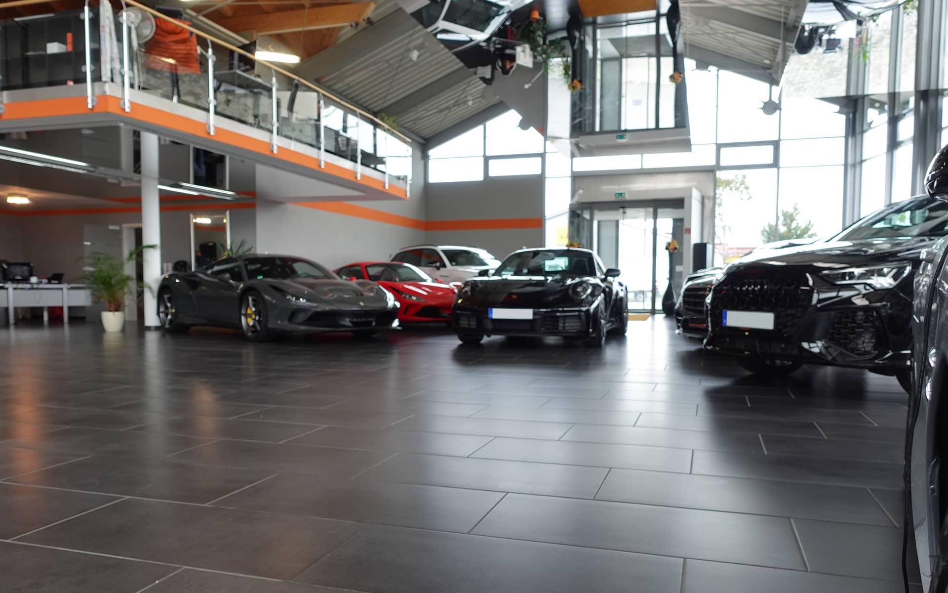 KR Leasing GmbH Showroom