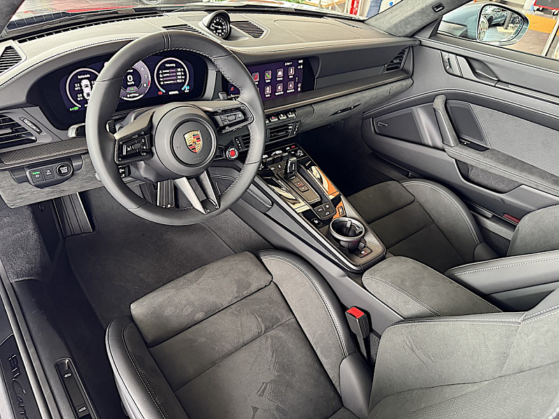 Porsche 992 Ansicht 9