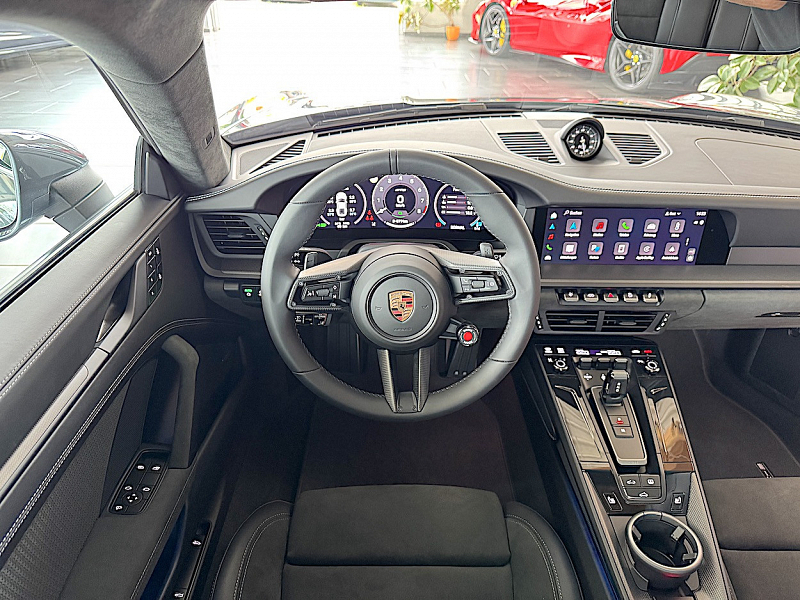 Porsche 992 Ansicht 10